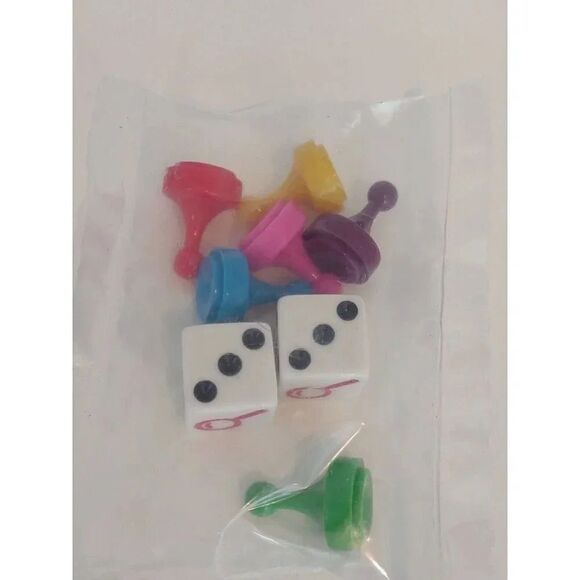 Clue Game Pieces Dice and tokens for 2018 Classic Mystery #A5826 - Picture 2 of 6